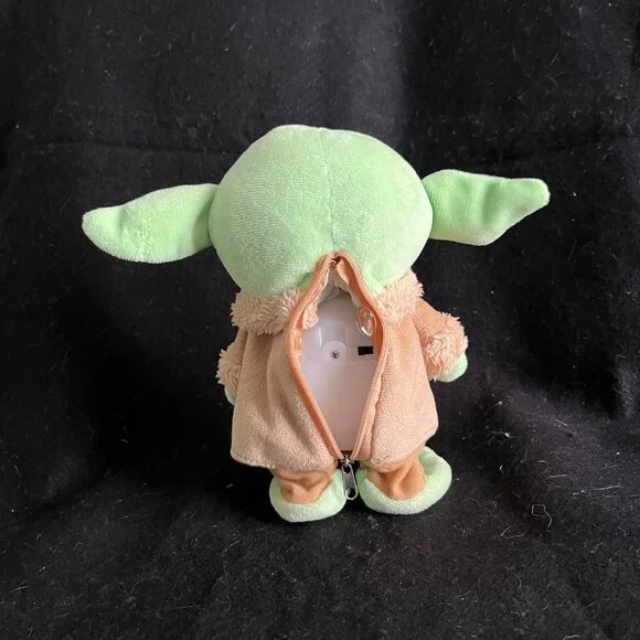 Star Wars Mandalorian Baby Yoda Talking/Walking Plush Toy *TESTED* - Picture 5 of 5